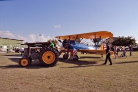 24 e 25 Agosto: TERRA E ARIA (festa dei trattori) - Aero Club di Pisa